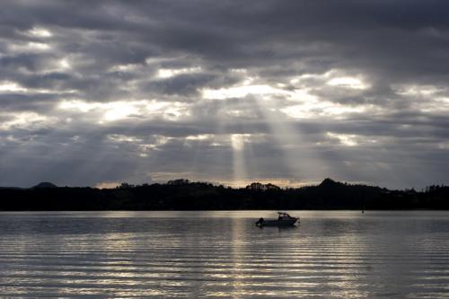 sunrise Bay of Islands