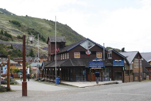 Catedral village