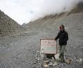 hel-at-base-camp-sign